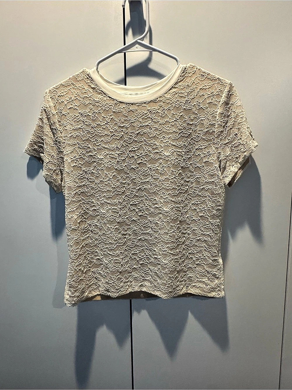WITCHERY Floral Lace Short Sleeve Top